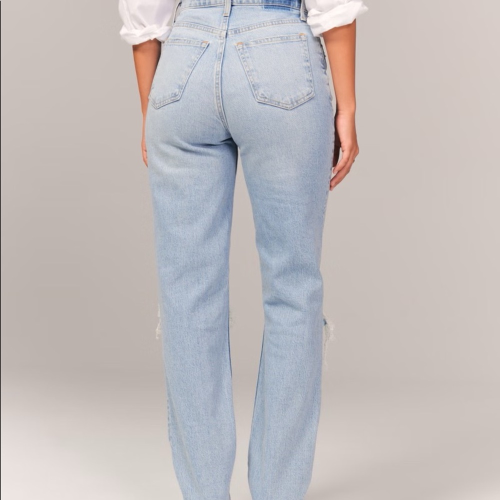 The 90’s Straight Ultra High Rise Curve Love